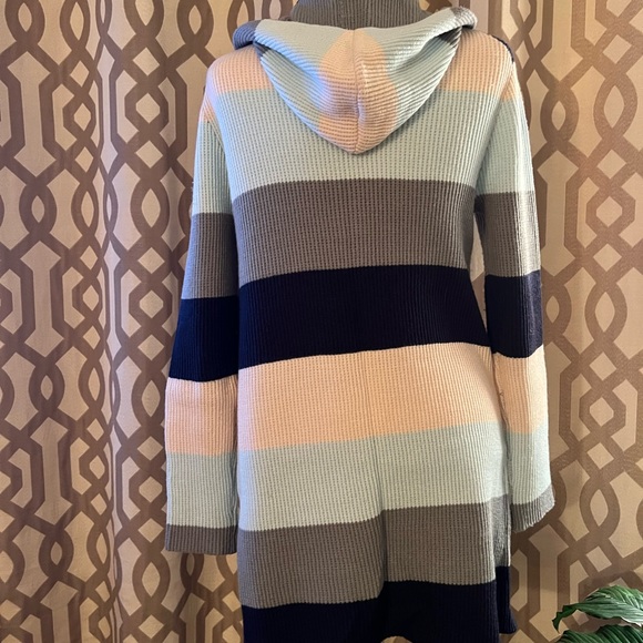 Long open cardian - Picture 2 of 5